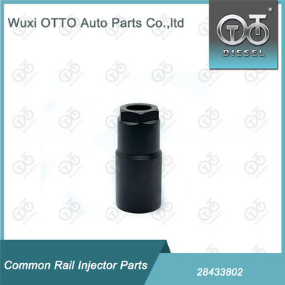 Iniezione di carburante in acciaio ad alta velocità Nozzle Nut Cap Φ18.9×41×M17*0.5 Euro5 applicato per iniettore 28307309 / 28342997